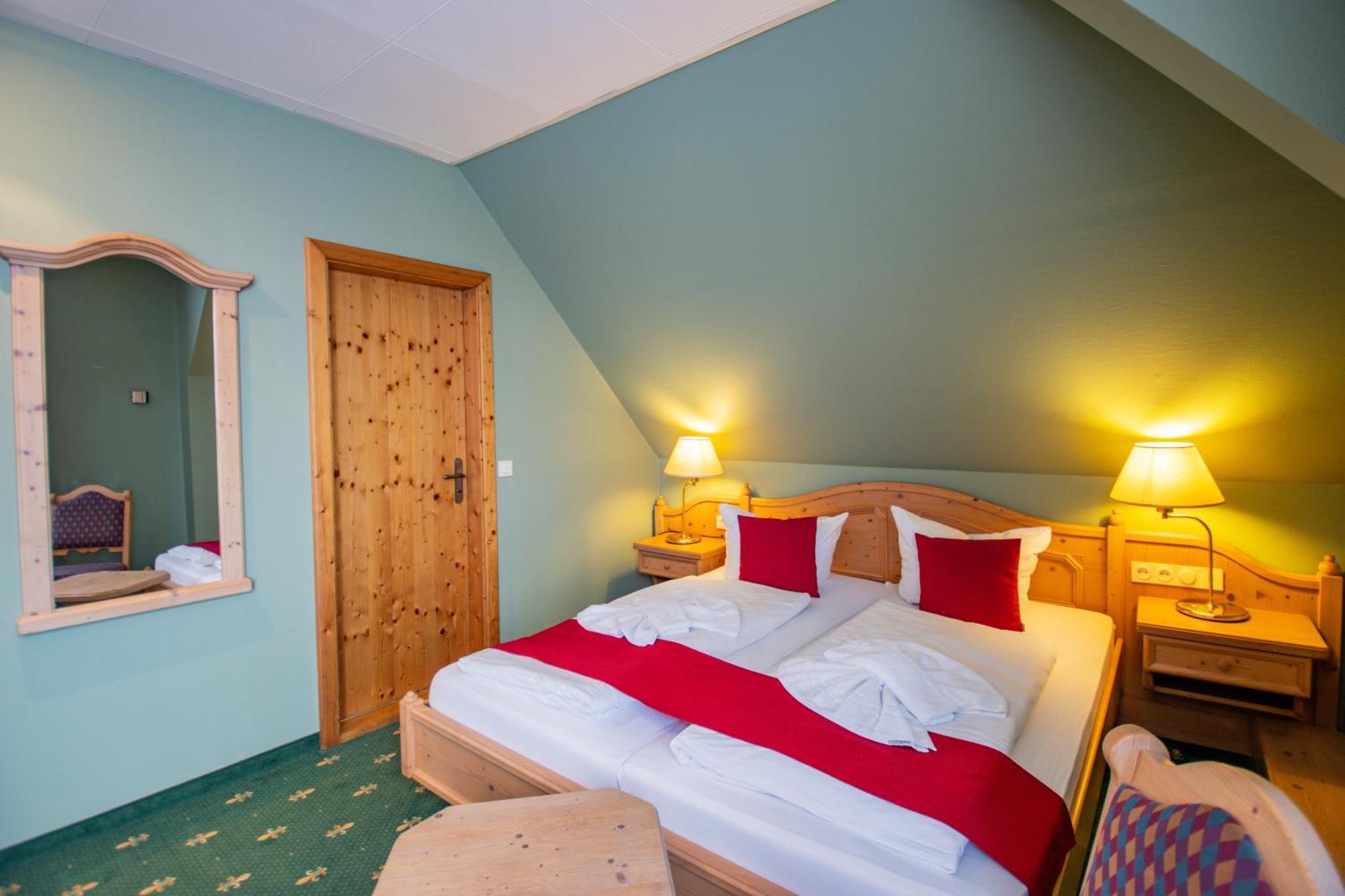 Hotel Schloss Nebra Exterior photo